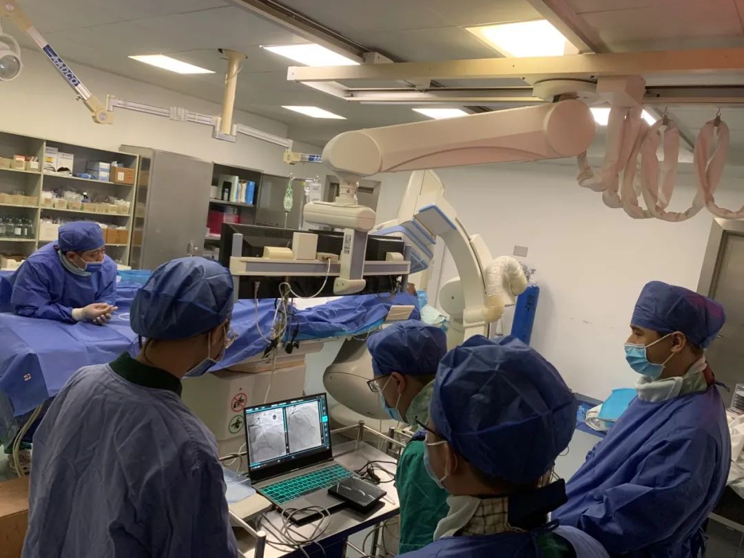 广西壮族自治区江滨医院心血管内三科团队成功开展 caFFR 技术