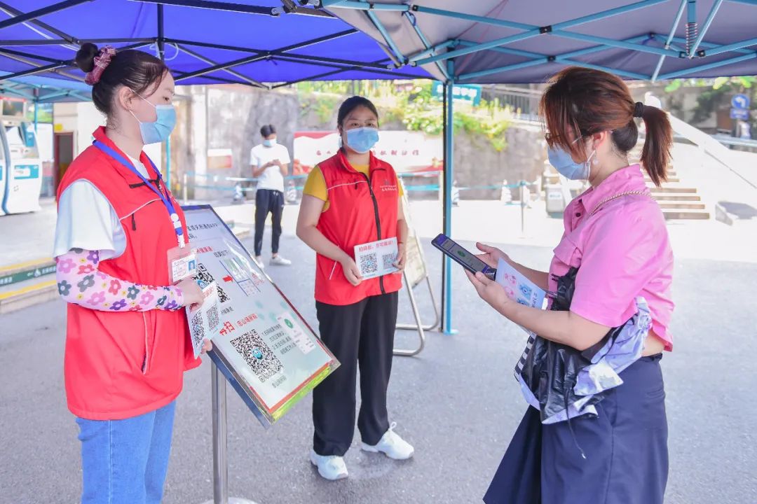西南医科大学附属医院：请党放心，战疫有我