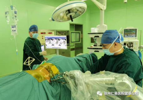 克服传统切开的骨盆微创技术，在徐州仁慈医院获得临床应用