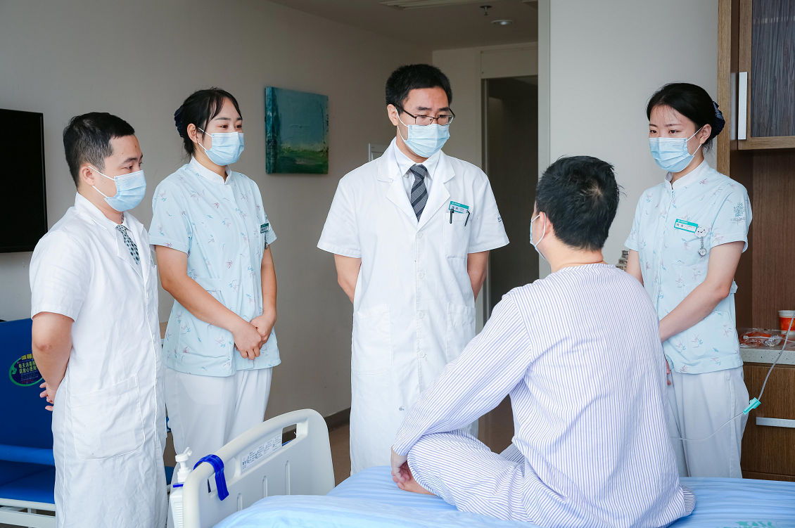 海南首例膀胱癌光动力治疗在海南省肿瘤医院成功实施