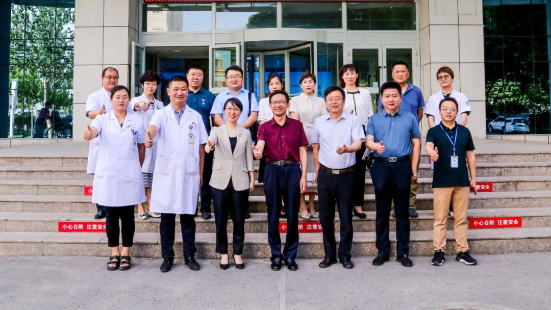 携手共进 同谋发展—喀什地区第一人民医院赴阿克苏地区第一人民医院、第二人民医院推动区域医疗中心建设