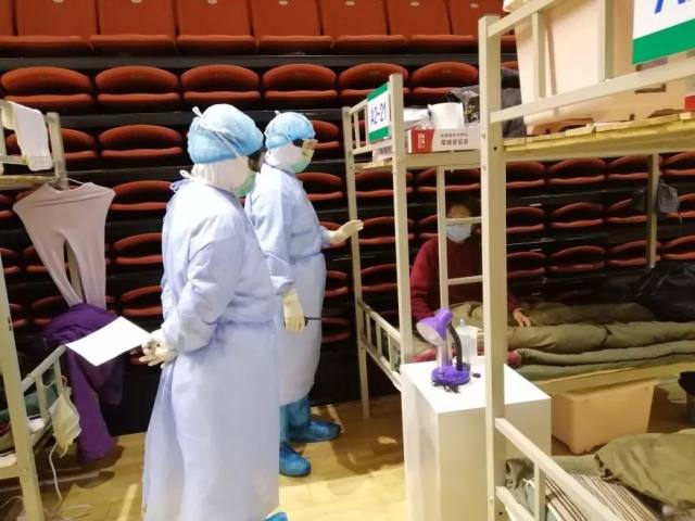 34 名患者出舱！河南省人民医院医疗队这样消除患者忧虑