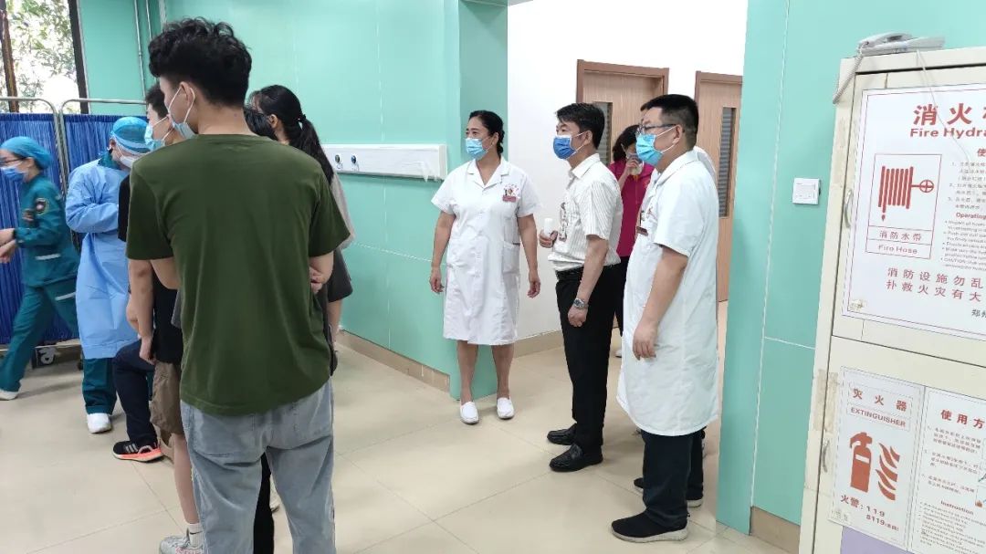 核酸检测人数激增，郑州人民医院这么做