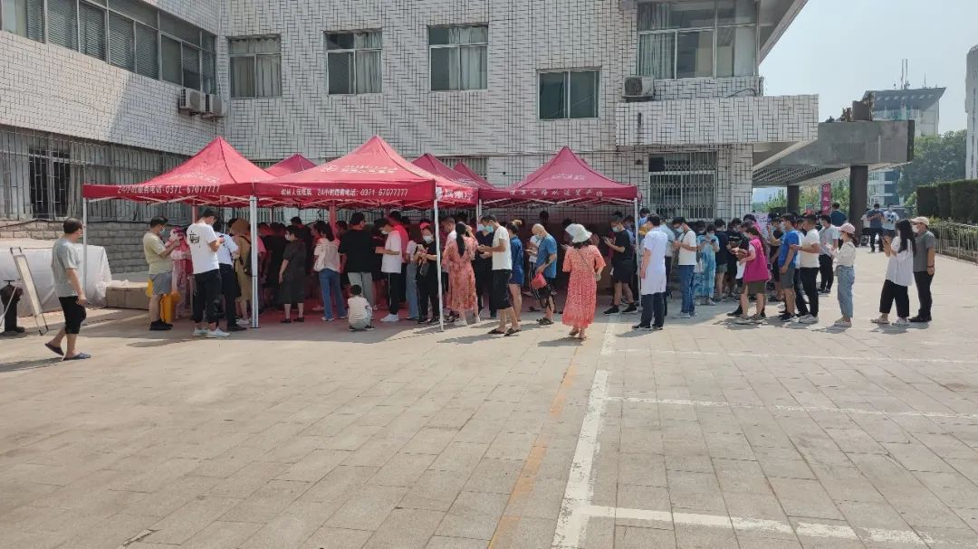 核酸检测人数激增，郑州人民医院这么做