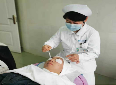 广西壮族自治区南溪山医院皮肤科「软硬」双提升为患者解决燃眉之急