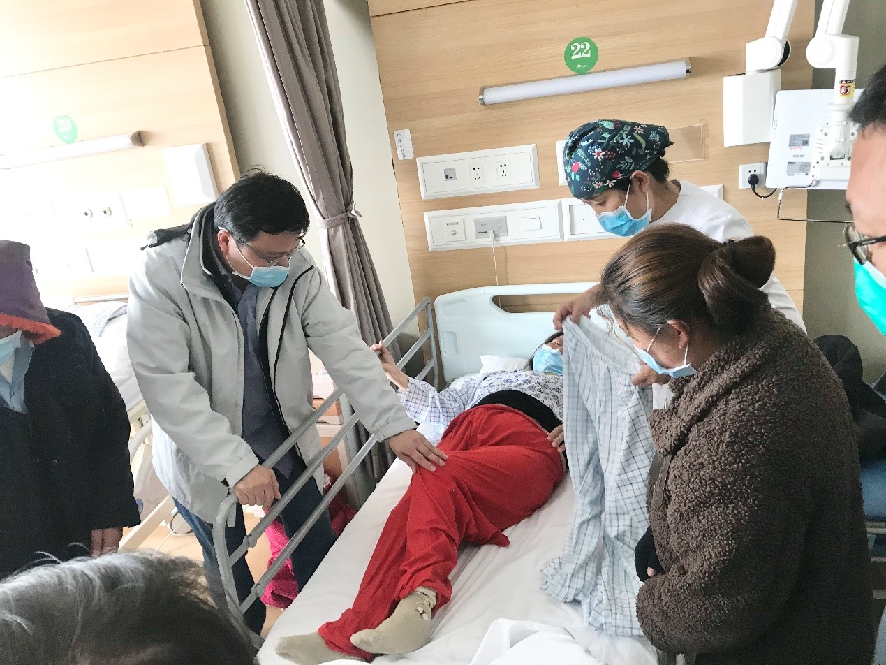在北大医疗康复医院，西藏昌都大骨节病患者开启充满希望的康复旅程