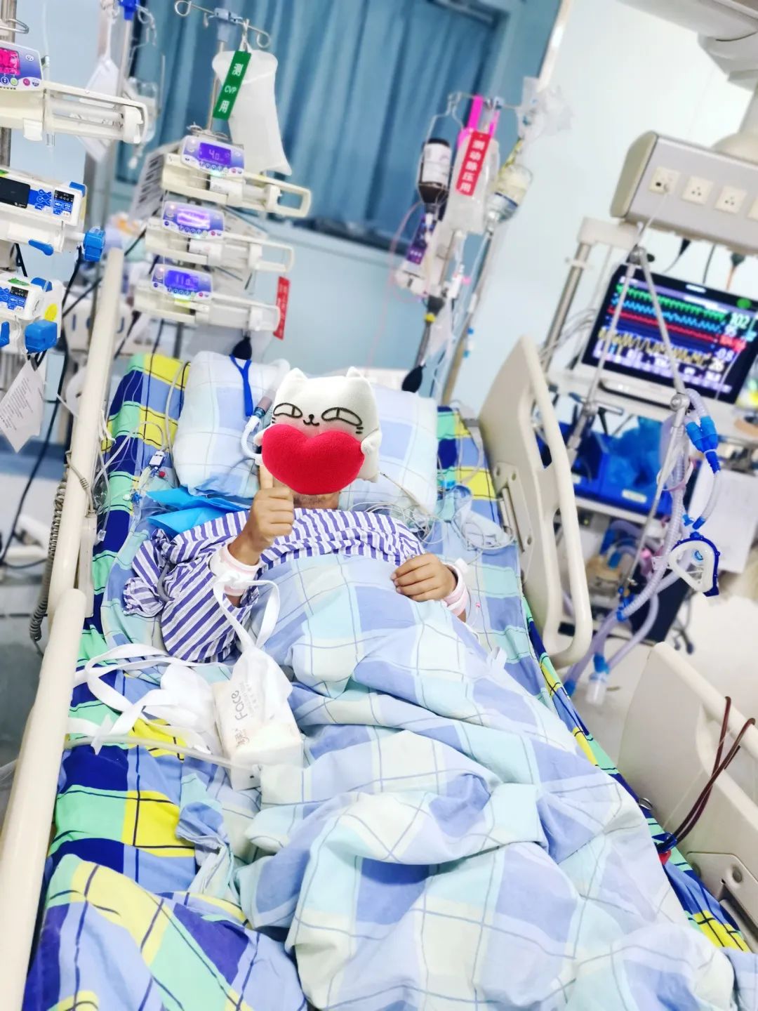 深圳市龙岗区人民医院：鬼门关里抢人，他们用神器再创生命奇迹