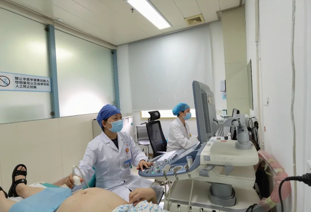 遇见你——筑牢疫情防线、守护妇幼健康的郑大三附院