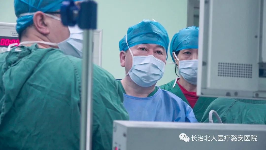 北大医疗潞安医院精准完成腹腔镜、结肠镜双镜联合手术