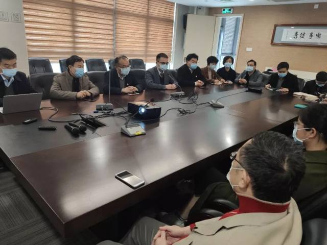 禅城区中心医院：哪有岁月静好, 只是有人负重前行！