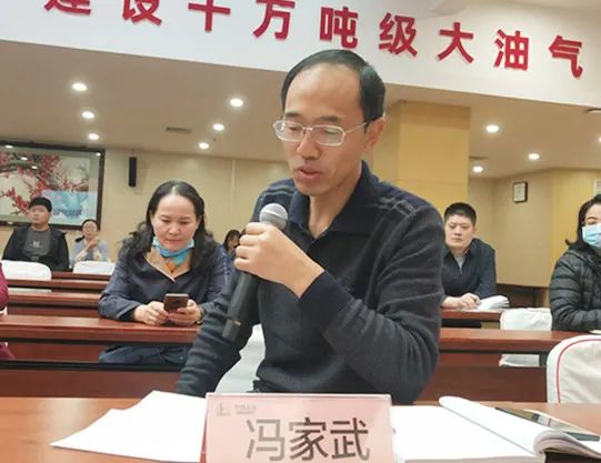 河南省直第三人民医院走进华北石油局进行全民急救技能普及培训活动