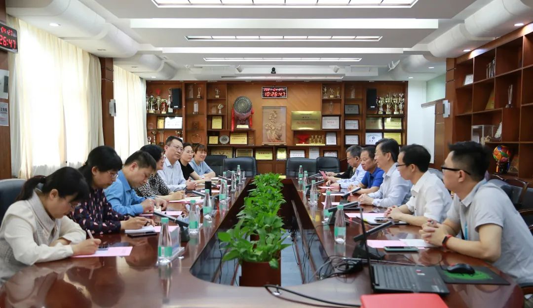 山东医学高等专科学校附属医院（临沂市老年病医院）到深圳市妇幼保健院参观交流