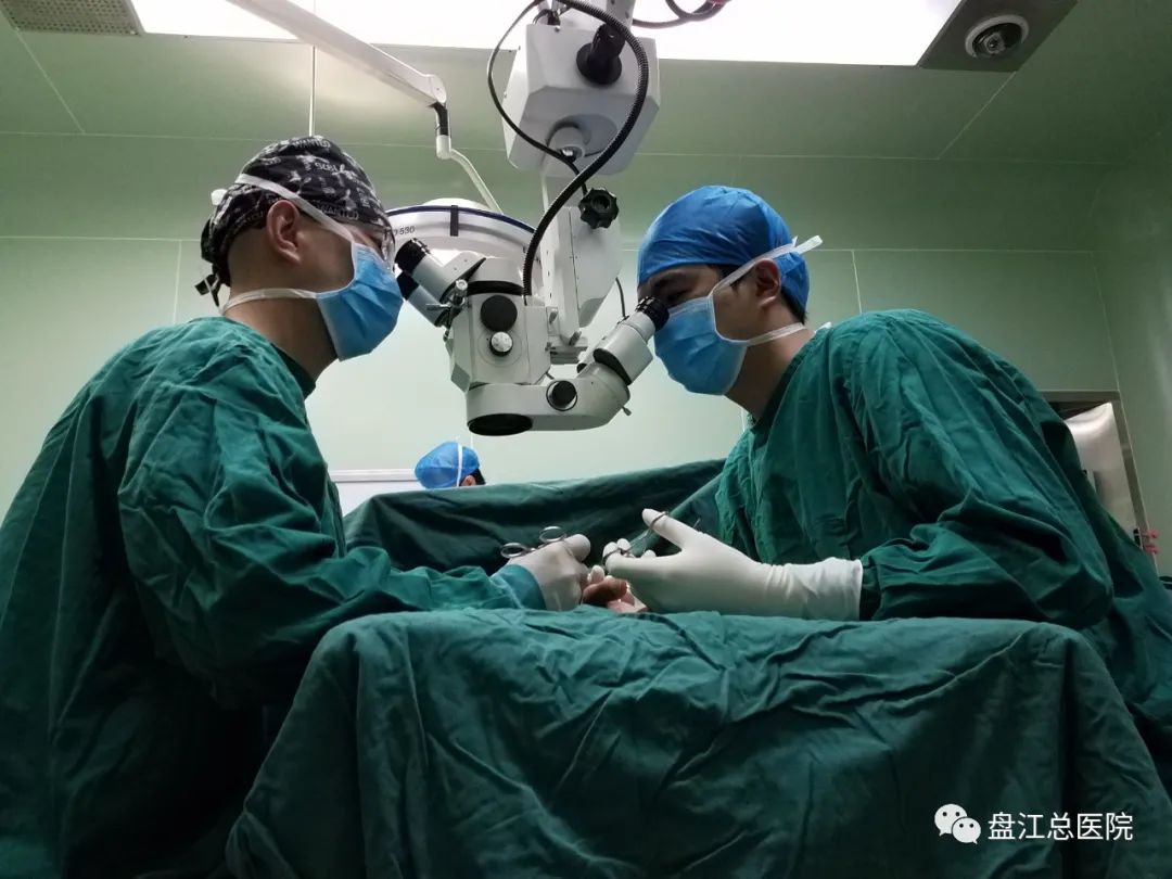 「不抛弃、不放弃」——记盘江总医院奋战在手足显微外科领域的「斗士」范辉