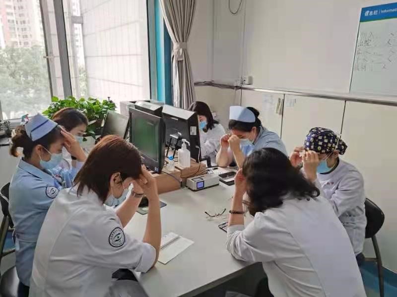 济南市二院「护瞳行动」：儿童眼保健操专题培训课顺利举办
