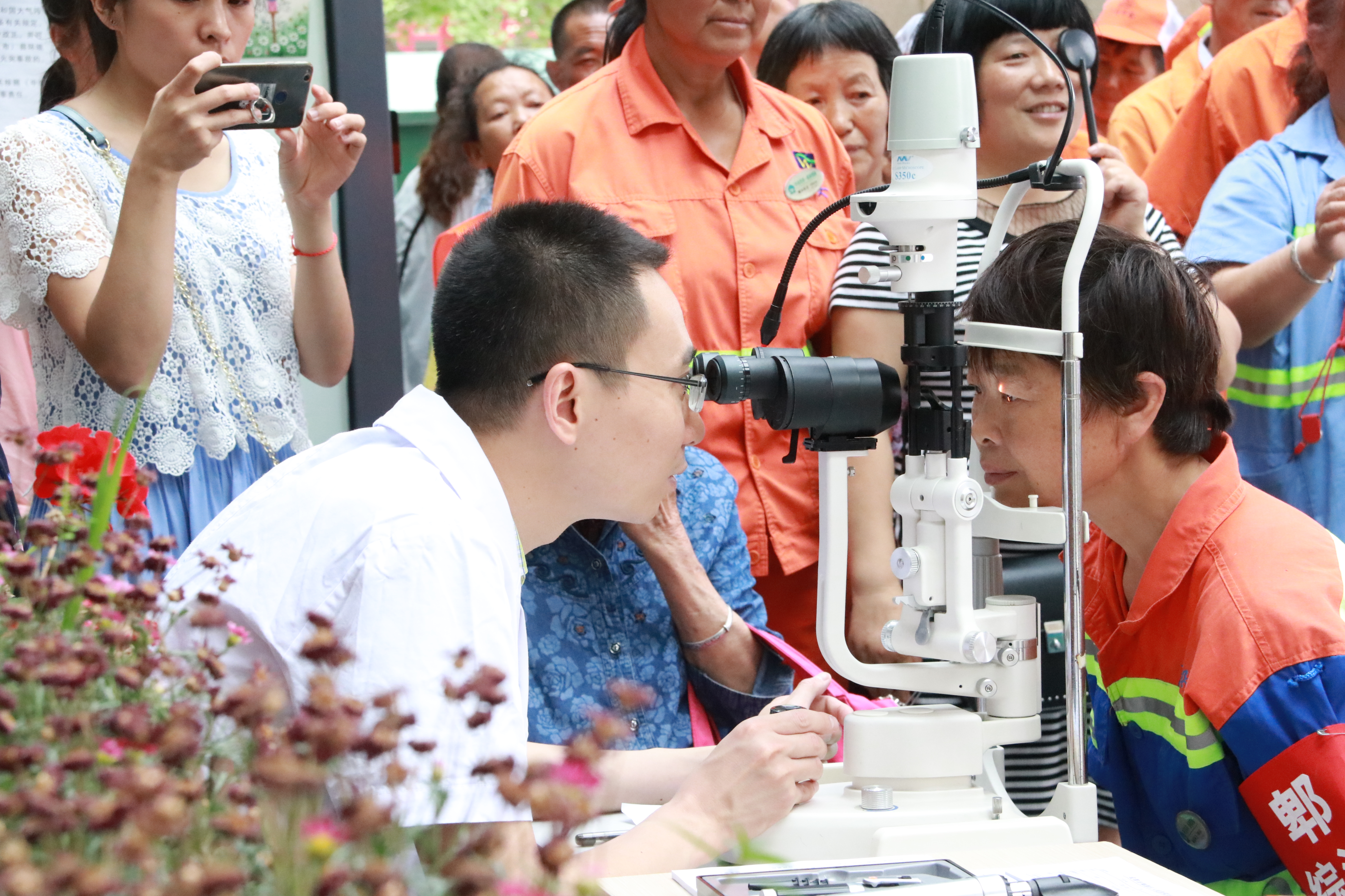 红色领航，医心向党