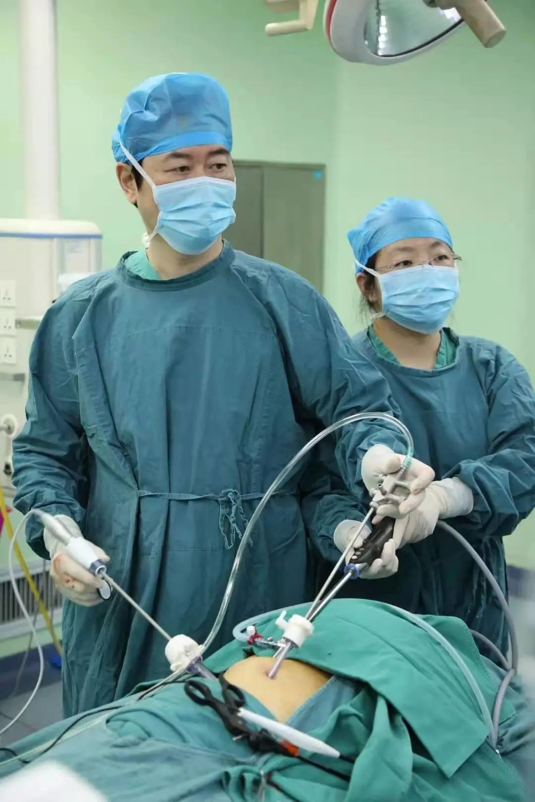 致力泌尿外科三十年——手术工匠杜丹