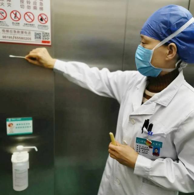 疫情期间怎样安心乘电梯？看河南省人民医院的专属秘密