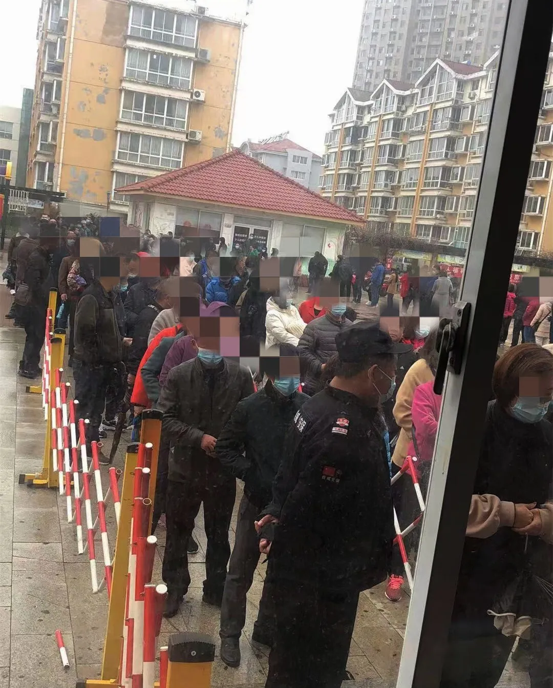 烟台海港医院全力保障护航,疫苗接种任务有序进行