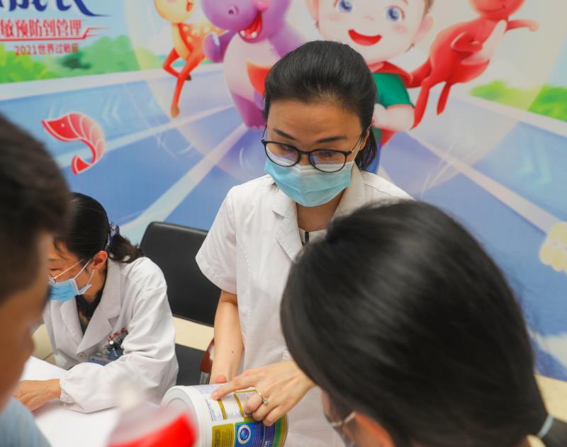 江西省儿童医院联合组织大型公益宣教、义诊活动