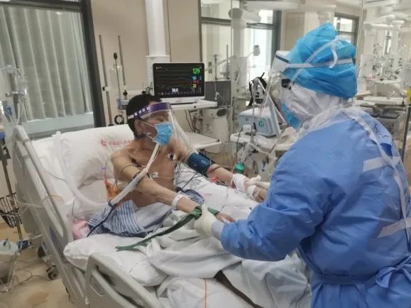 多学科会诊：危重症患者治疗的河南省人民医院经验