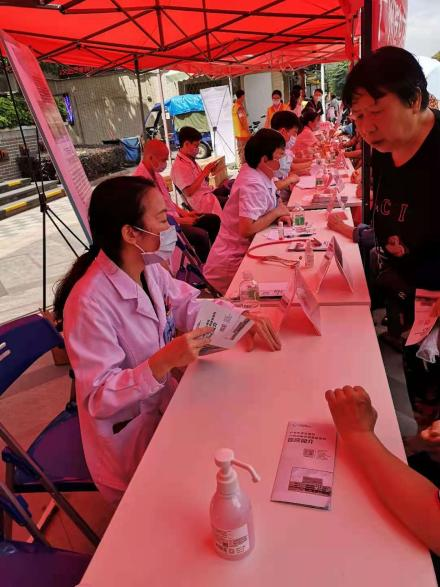 广州市东升医院「志愿+」系列活动之岭南林语义诊活动