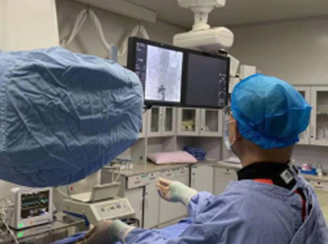 桂林医学院附属医院完成广西首例可充电式脊髓神经刺激系统植入手术