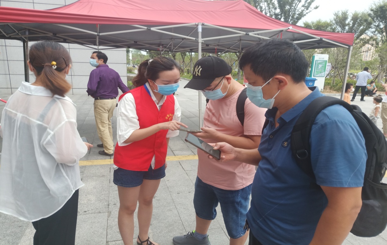 坚守只为万家安康——记麻城市人民医院护理团队抗疫掠影