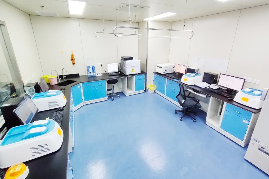 24 小时轮岗检测！前海人寿广州总医院 PCR 实验室筑牢疫情防控坚固防线