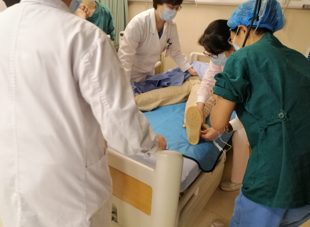 生死时速，重庆北部妇产医院开展突袭式仿真急救演练提升「实战」能力