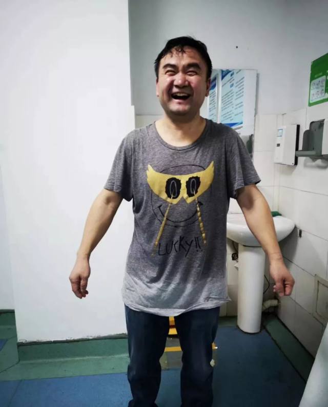 好消息！2 例危重型新冠肺炎患者，从武汉大学人民医院痊愈出院！