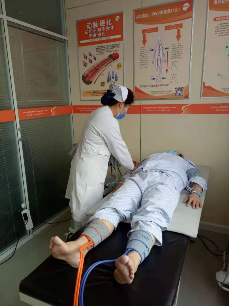 慢病得治疗，但更要注重管理