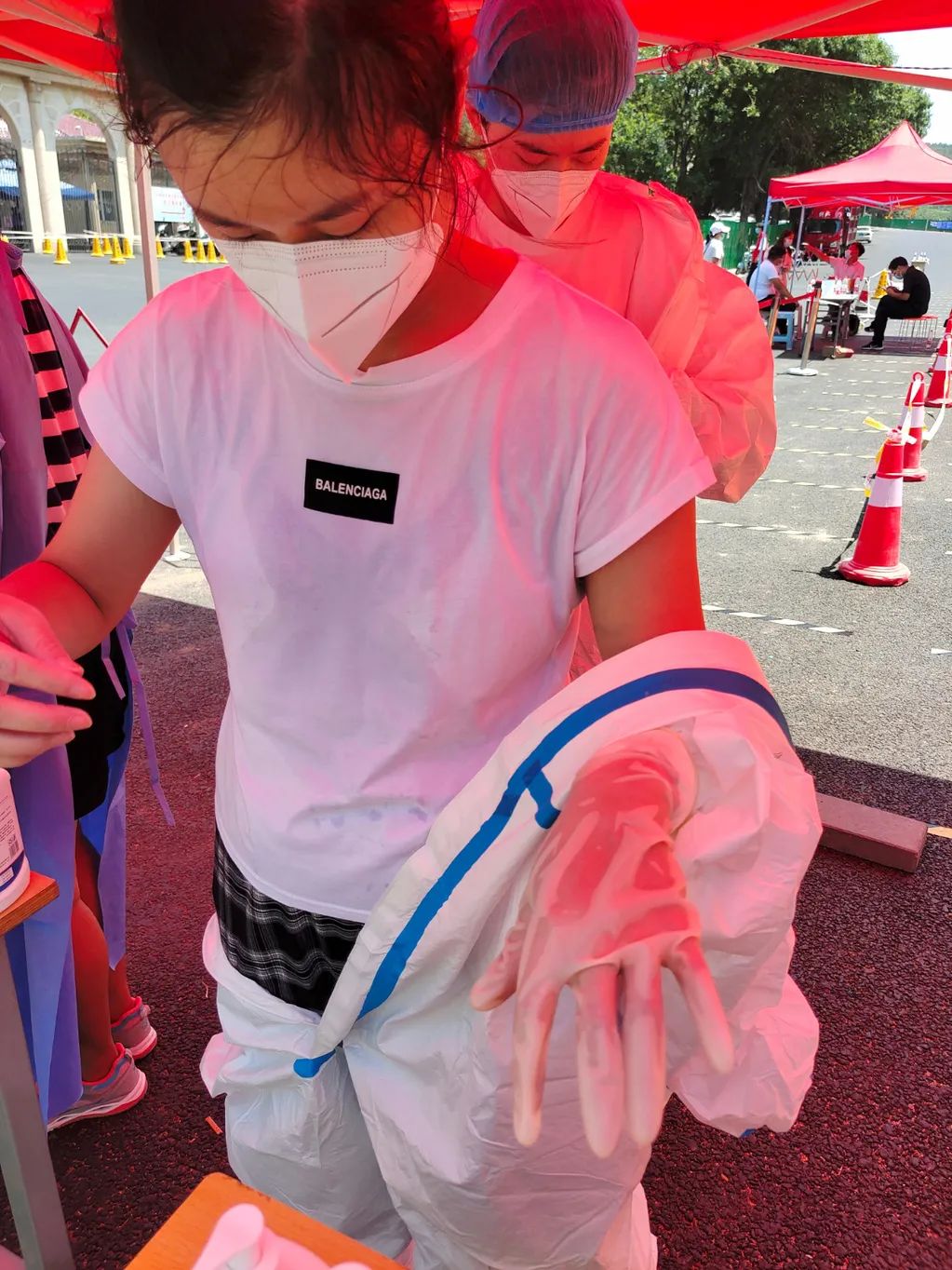 登封市人民医院：有生而英勇，只有选择无畏！