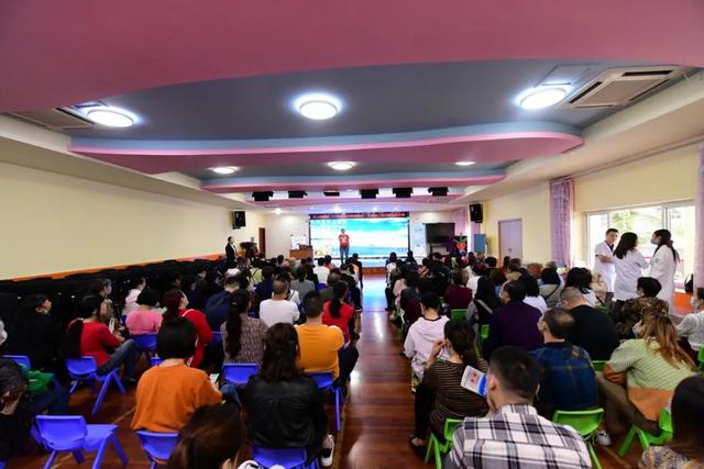 璧山区人民医院「明目皓齿」志愿服务活动启动