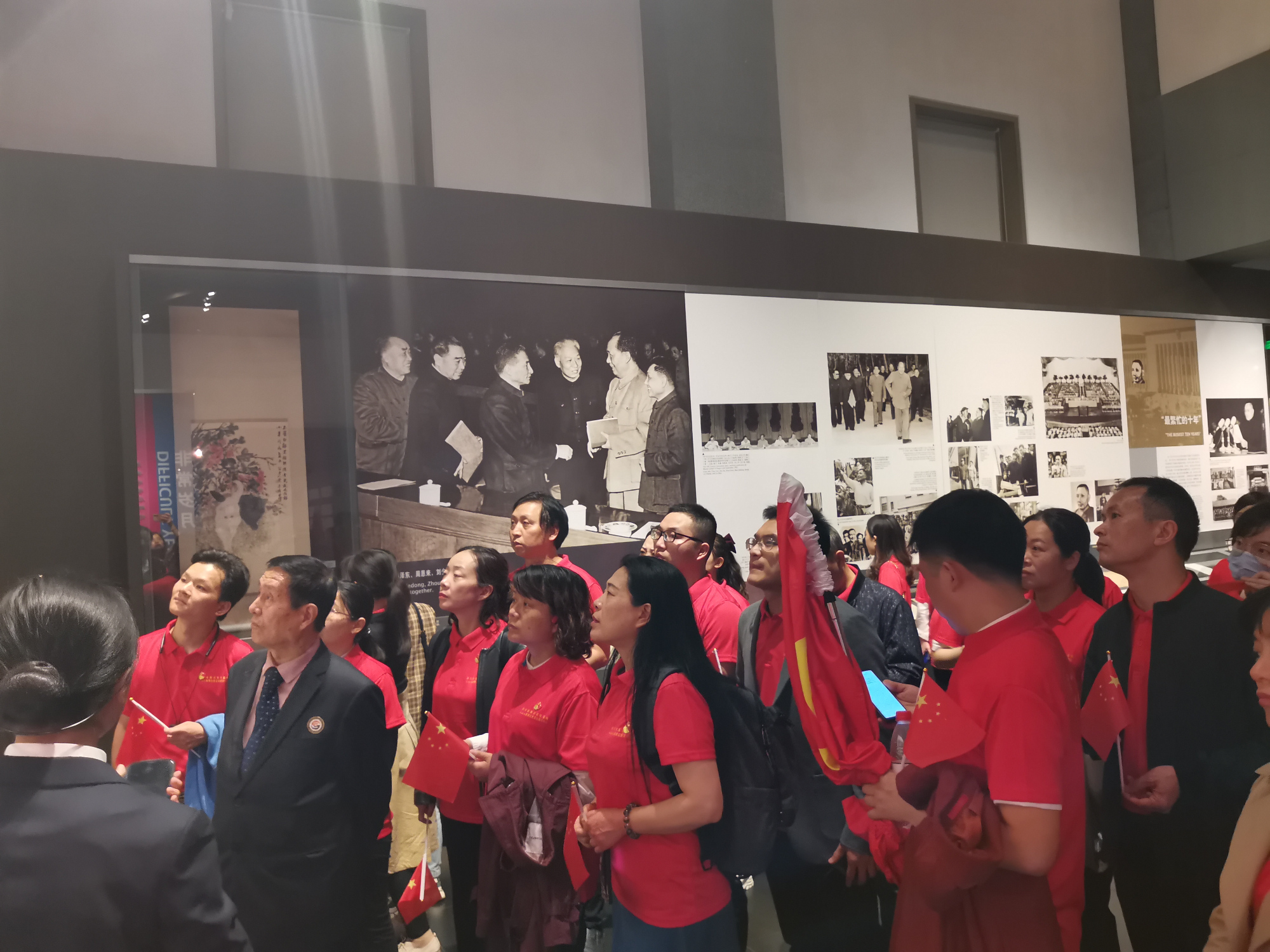 宜宾市第二人民医院组织开展「革命圣地 寻找初心」红色教育活动