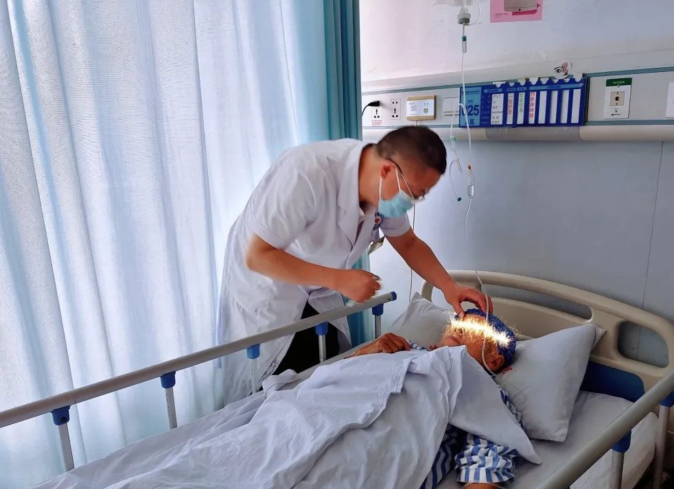 生死时速 绵阳市中心医院神经外科为患者成功摘除多个「颅内炸弹」