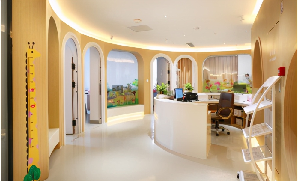 罗湖医院集团渔邨社康升级改造新面貌,成为健康服务区