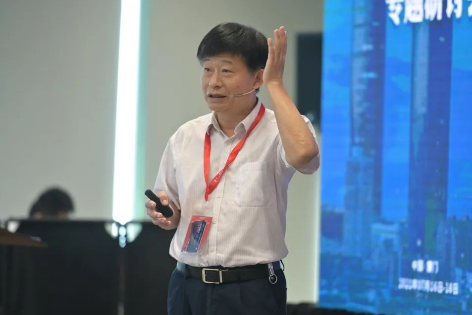 北京泰康拜博口腔医院：周磊教授受邀参加第十二次全国口腔种植学术大会并发表两项演讲