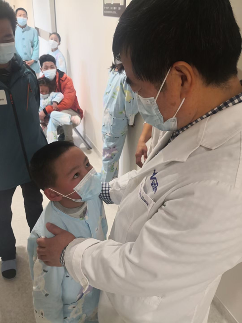 上海德达医院挑战先心病筛查制高点，28 名患儿重获「心」生
