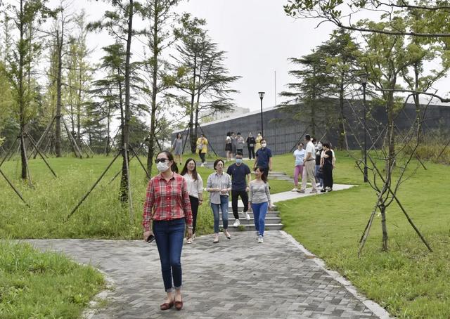 上海市第二康复医院参观「四史」学习教育红色线路现场访学活动