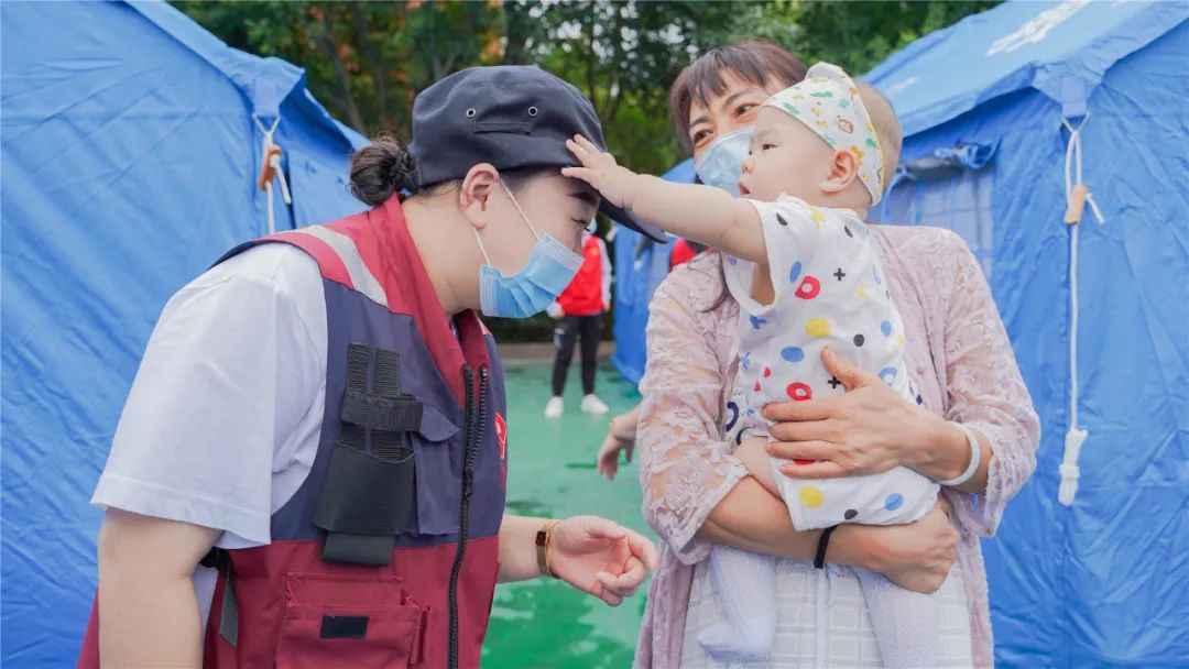 【泸县地震】这个「战场」，西南医科大学附属医院的他们从来都不缺席