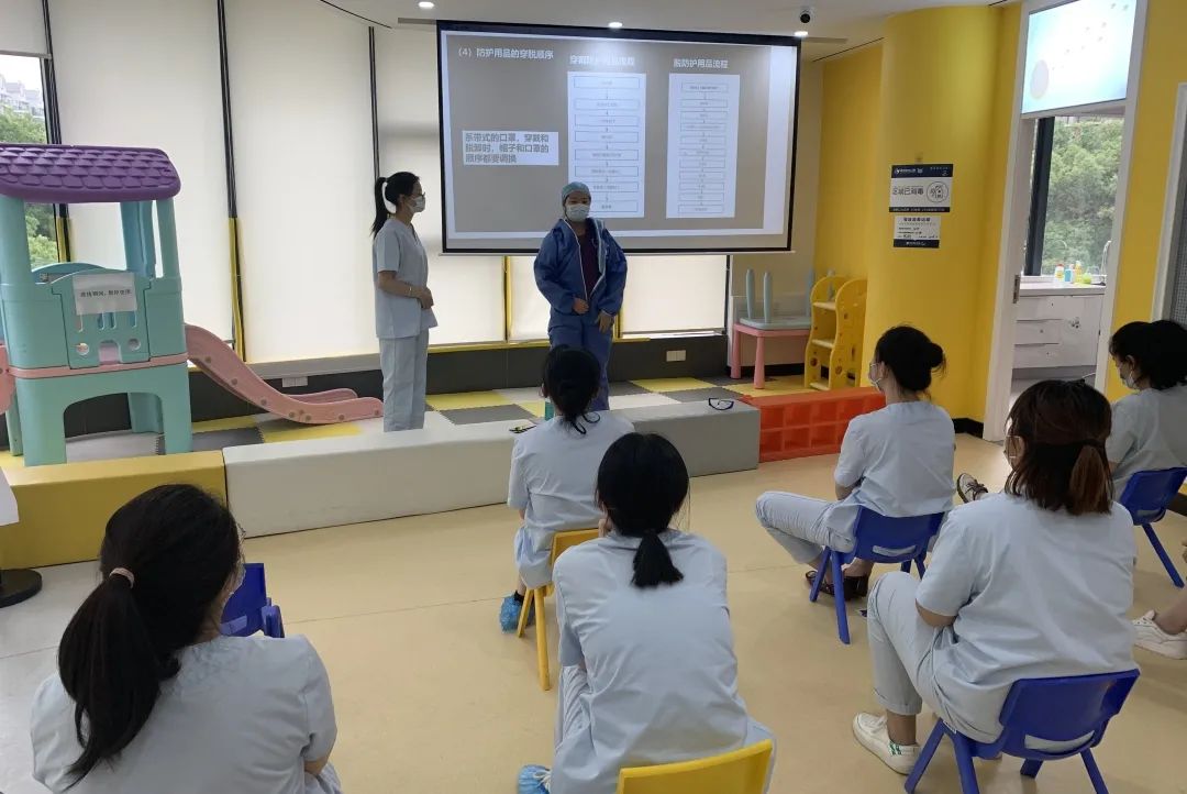 严格执行医疗核心制度，筑牢医疗质量与安全堤坝--记武汉事业部医疗质控