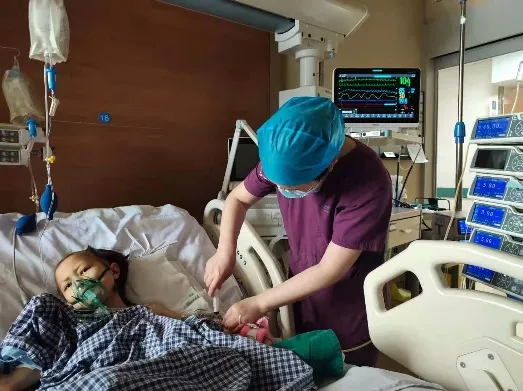 Fontan 手术再获成功：3 年 3 次开胸，分期手术挽救先心女童性命