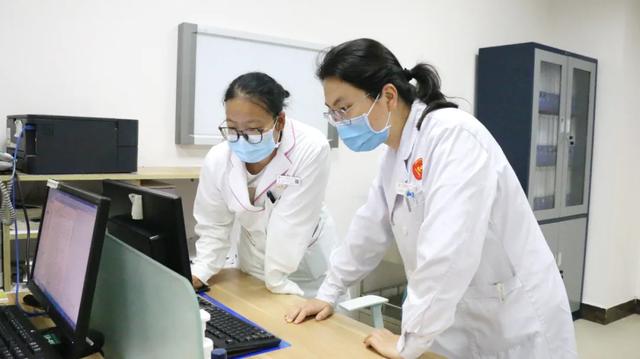 河南省儿童医院专家莅临新郑市人民医院指导交流