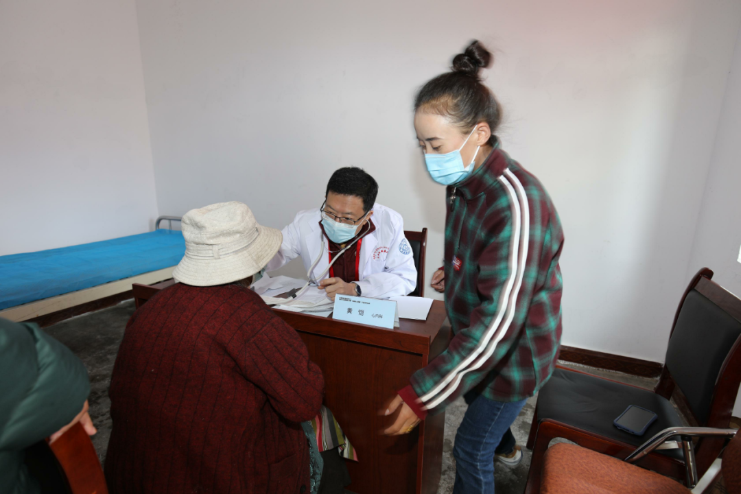 知名专家进藏义诊暨「西藏人人健康」公益活动在日喀则全面展开——系列报道③