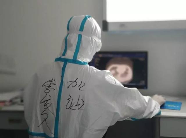 武汉市第六医院「王李双雄」联手与新冠病毒正面交锋的 700 多个小时