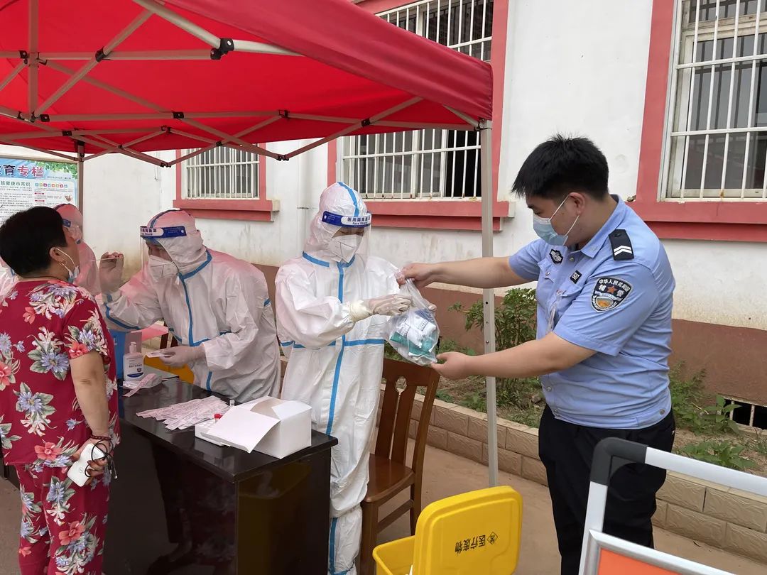 登封市人民医院：有生而英勇，只有选择无畏！