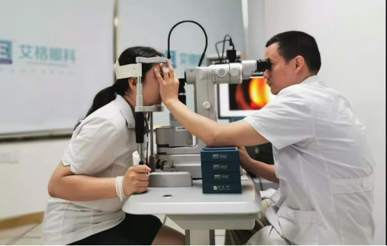 眼底激光治疗专家彭志华，保持敬畏之心才能拯救光明