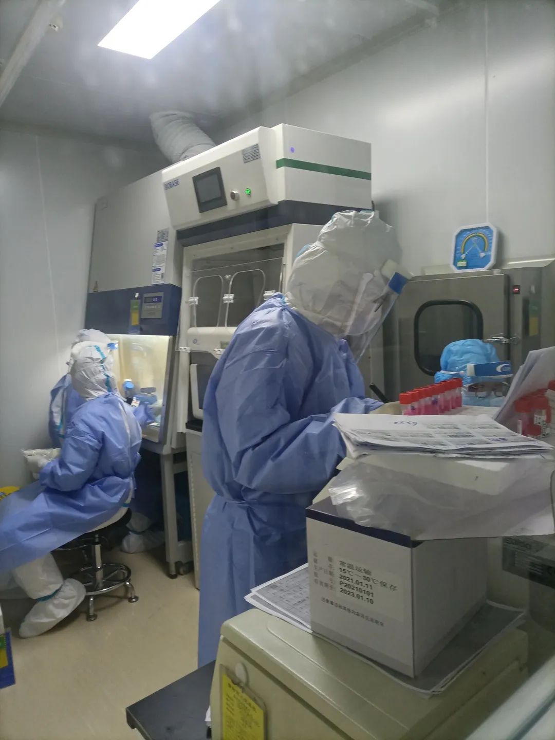 登封市人民医院:核酸检测,他们是幕后英雄