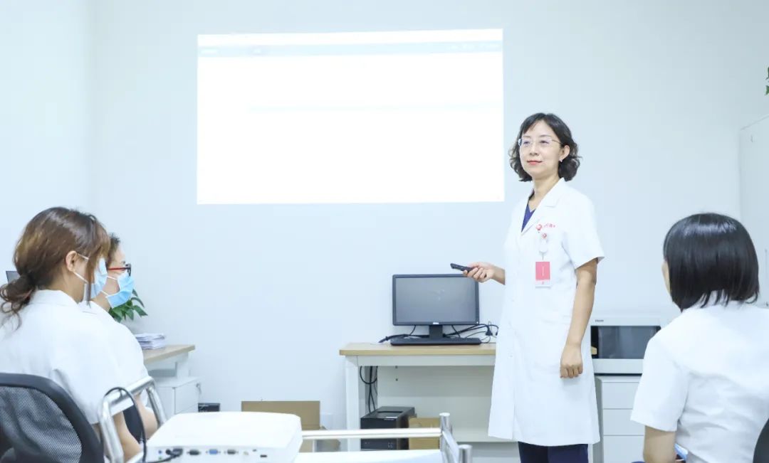 八一·医心军魂 | 吴寅：「火箭」速度致「净」师