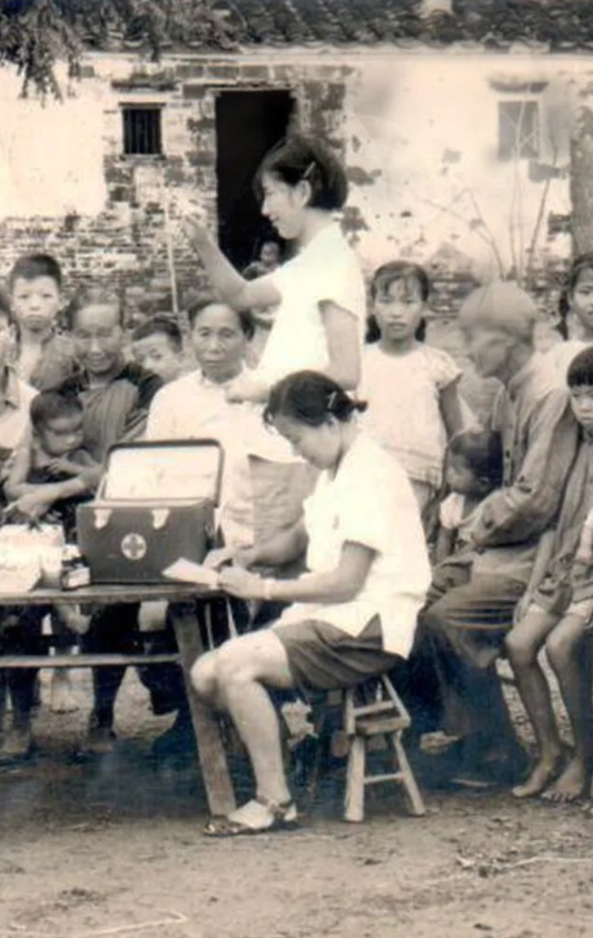 南京医科大学第二附属医院历经 70 年岁月流转，会留下怎样的痕迹？